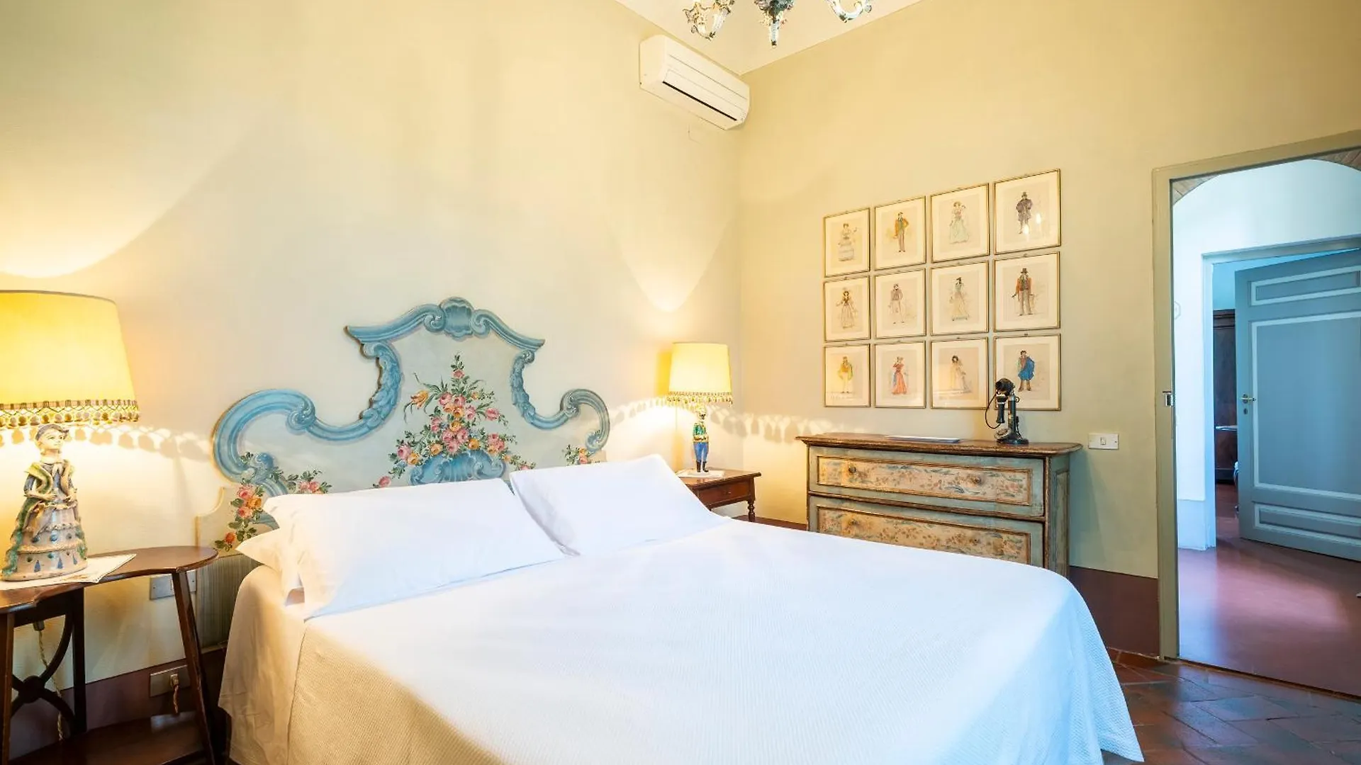 Villa Poggio Bello Florens 0*,  Italien